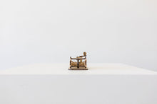 Load image into Gallery viewer, DESKTOP CATAPULT