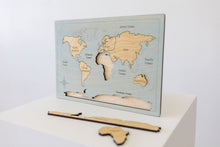 Load image into Gallery viewer, WORLD MAP PUZZLE